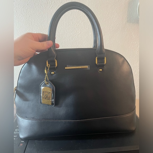 Vintage Anne Klein black handbag - Picture 4 of 10